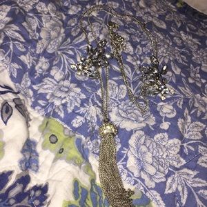 Necklace and earring set